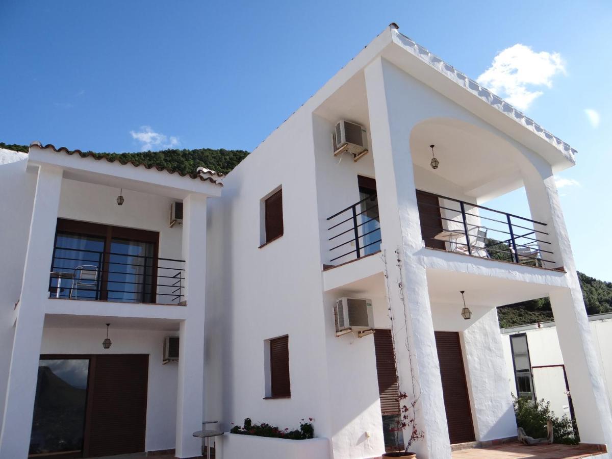 Casa Arts Guest Rooms Alcaucin Bagian luar foto