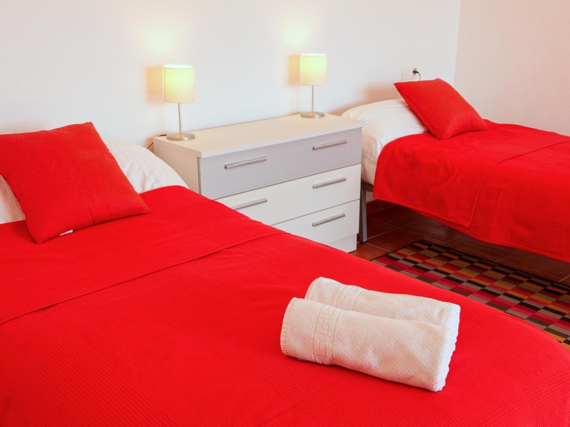 Casa Arts Guest Rooms Alcaucin Bagian luar foto