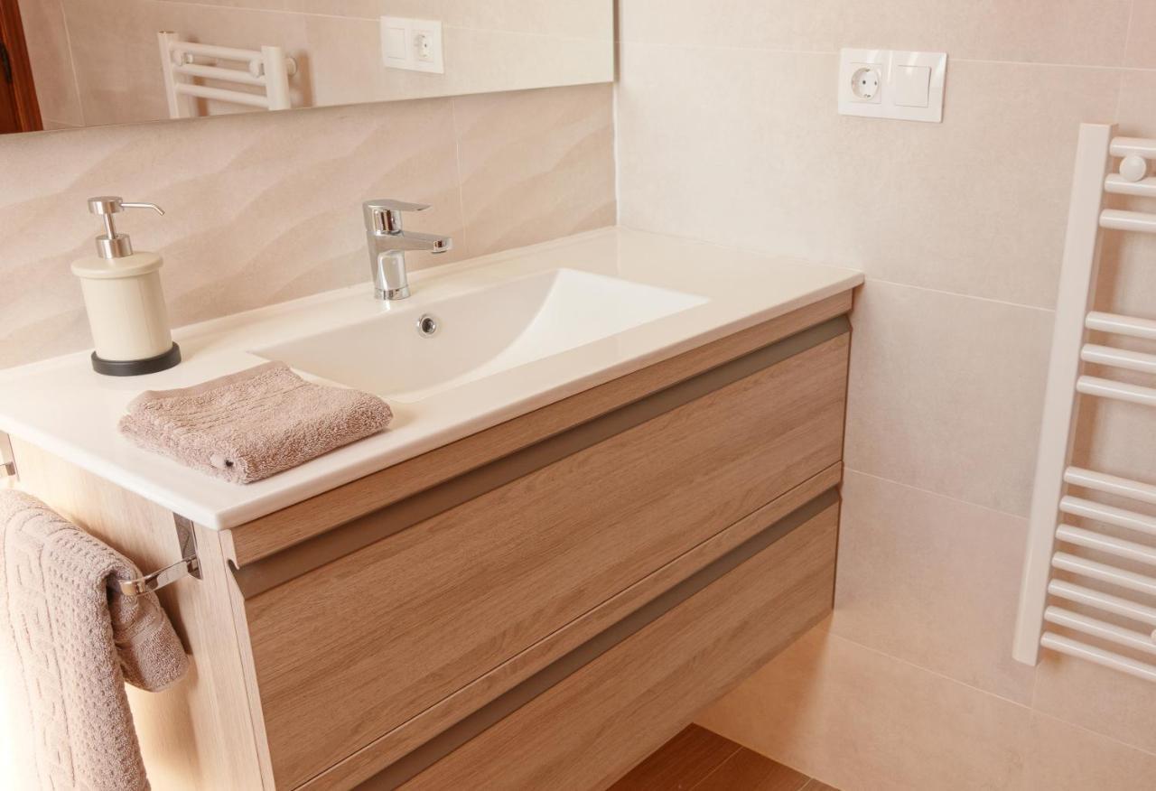 Casa Arts Guest Rooms Alcaucin Bagian luar foto